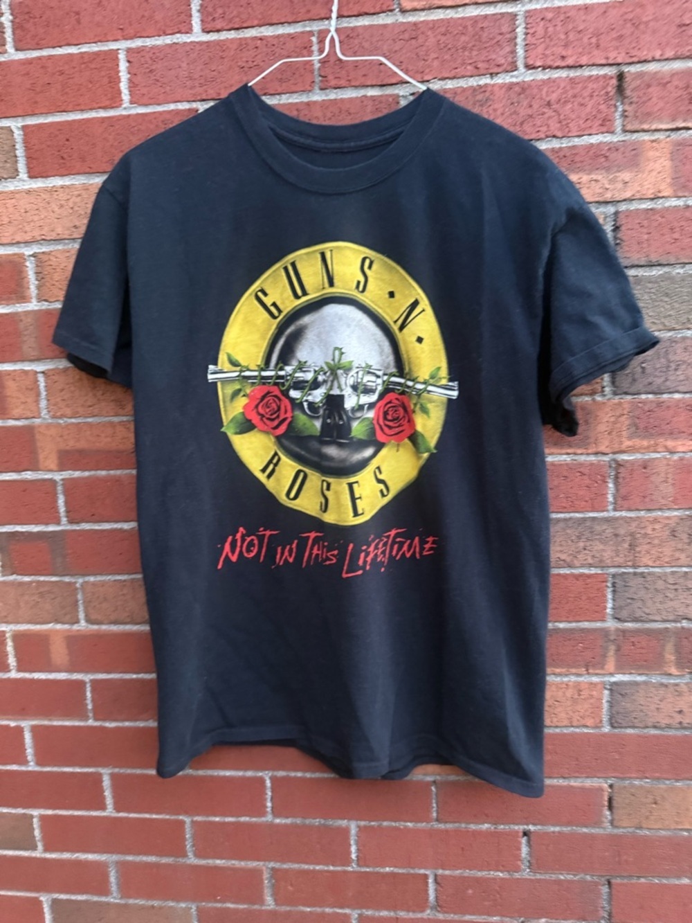 Guns Nโ Roses Not In This Lifetime Tour Band Tee Black Size Large Rock Concert